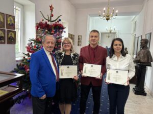 PHOTO 2024 12 04 11 15 00 300x225 Premiul Academiei Romane